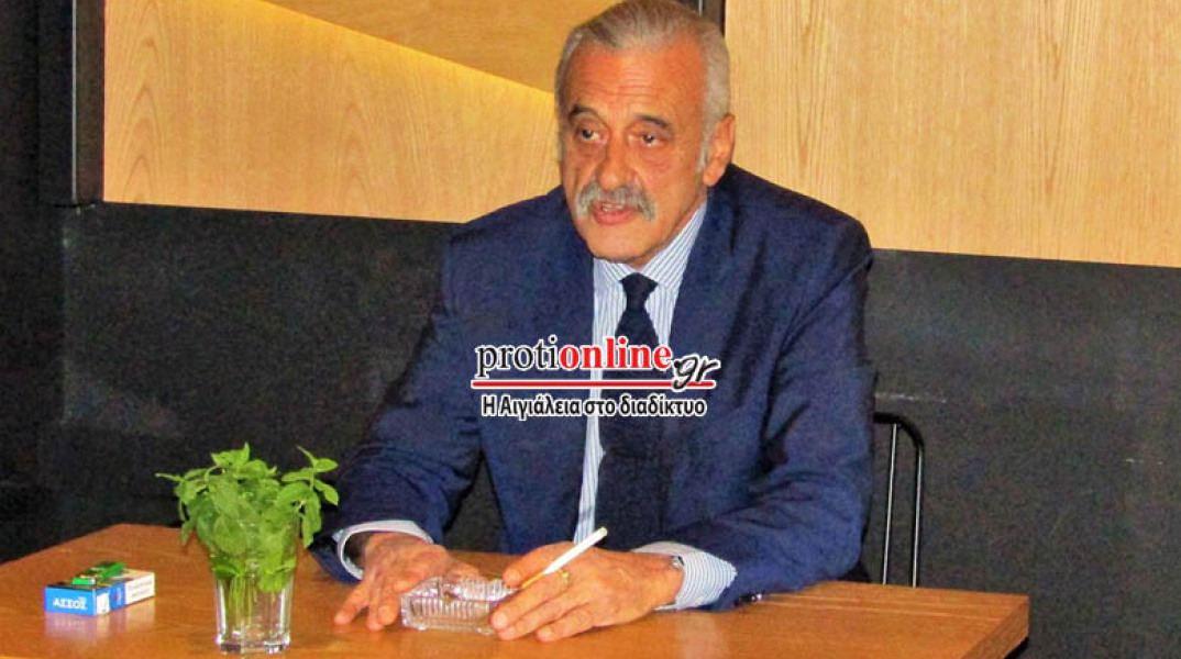 Χάρης Μπογδάνος