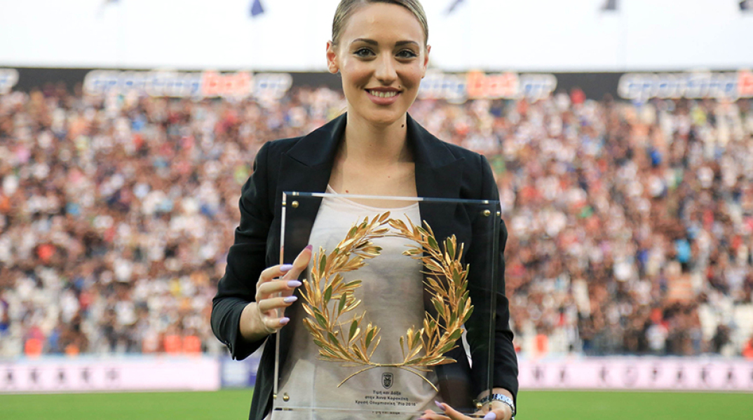 Άννα Κορακάκη