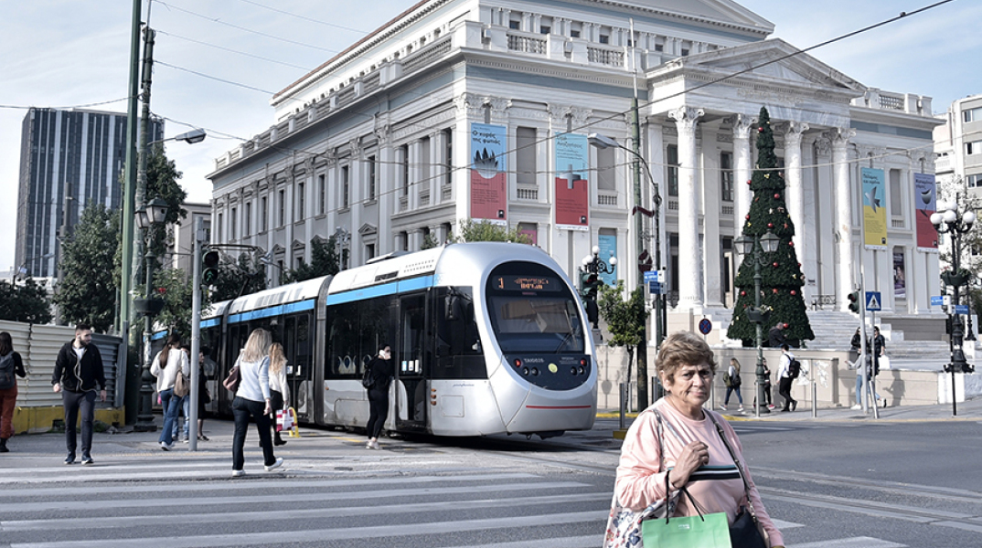 Δοκιμαστική λειτουργία του Τραμ στον Πειραιά 