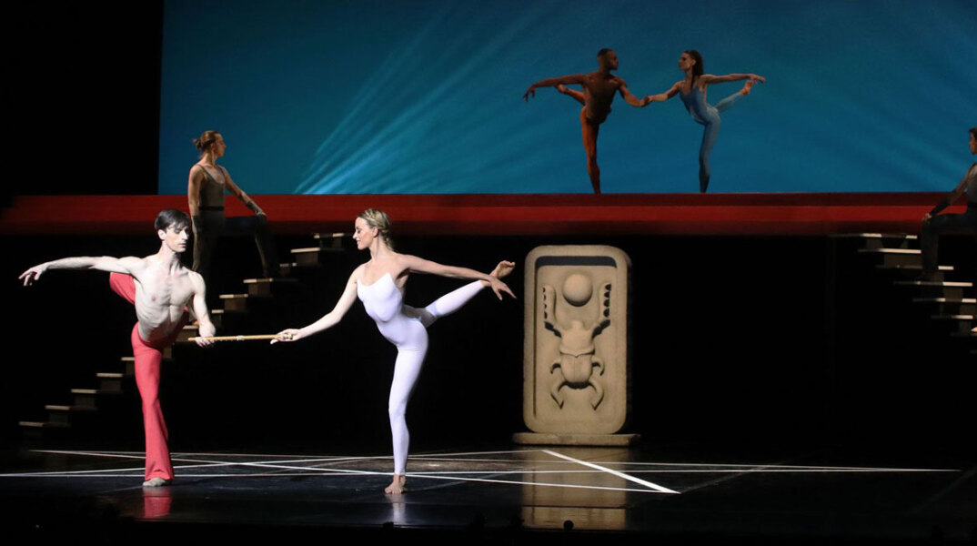 Μέγαρο Μουσικής Αθηνών, «Μαγικός Αυλός», Μότσαρτ, Μωρίς Μπεζάρ