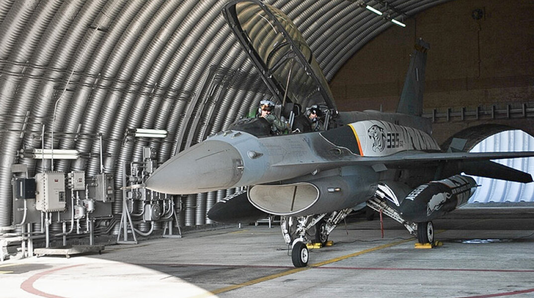 f-16