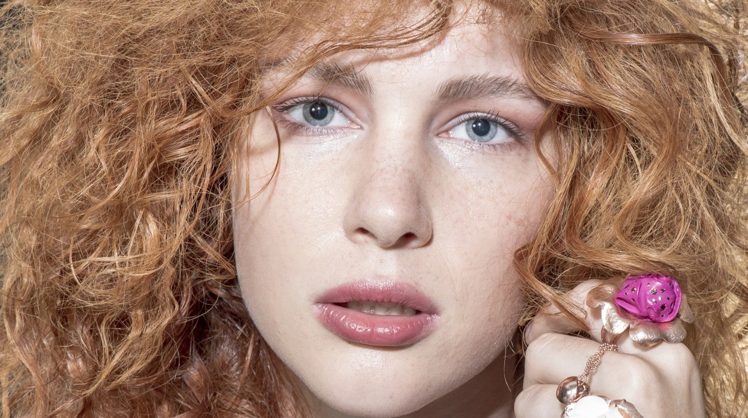 9 συμβουλές για τα σκασμένα χείλη του χειμώνα 