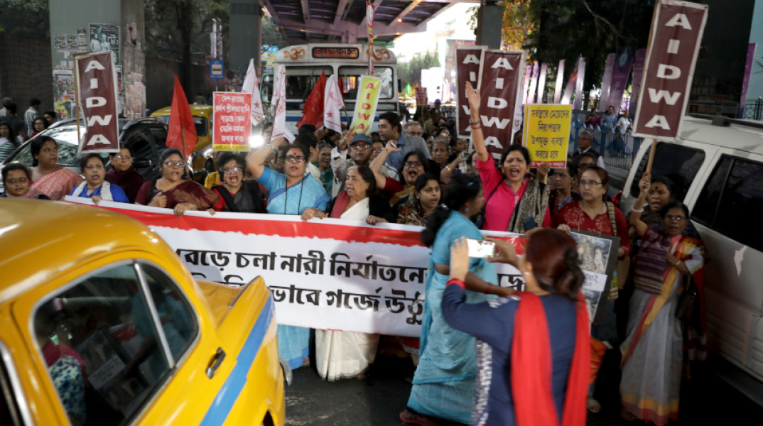 india-rapes-protesting