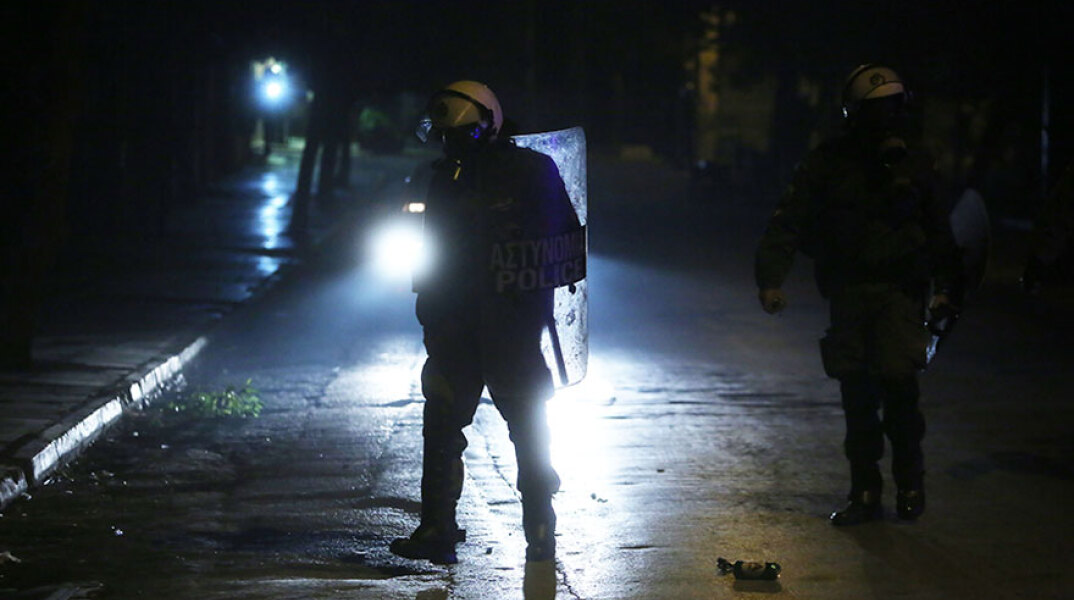 ΜΑΤ στα Εξάρχεια