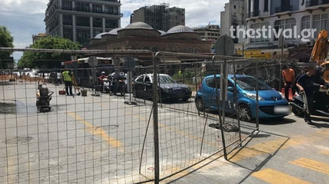 Θεσσαλονίκη: Εκ νέου στην κυκλοφορία μια λωρίδα στη Βενιζέλου που είχε κλείσει λόγω εργασιών του Μετρό