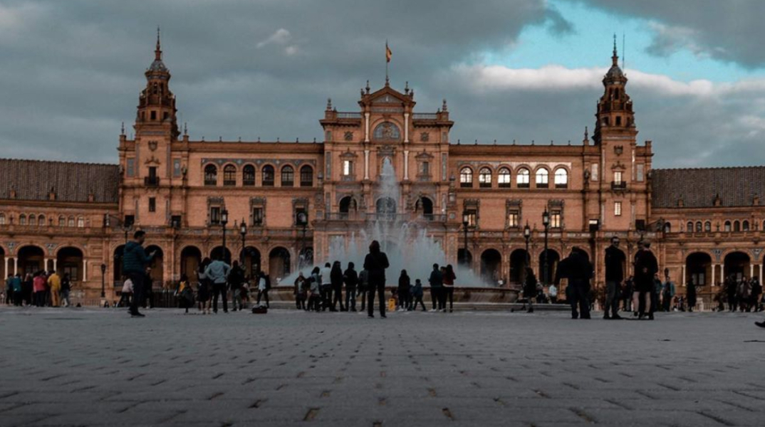 #athensvoice & you / Angelo Konofaos @angeloknfpixels