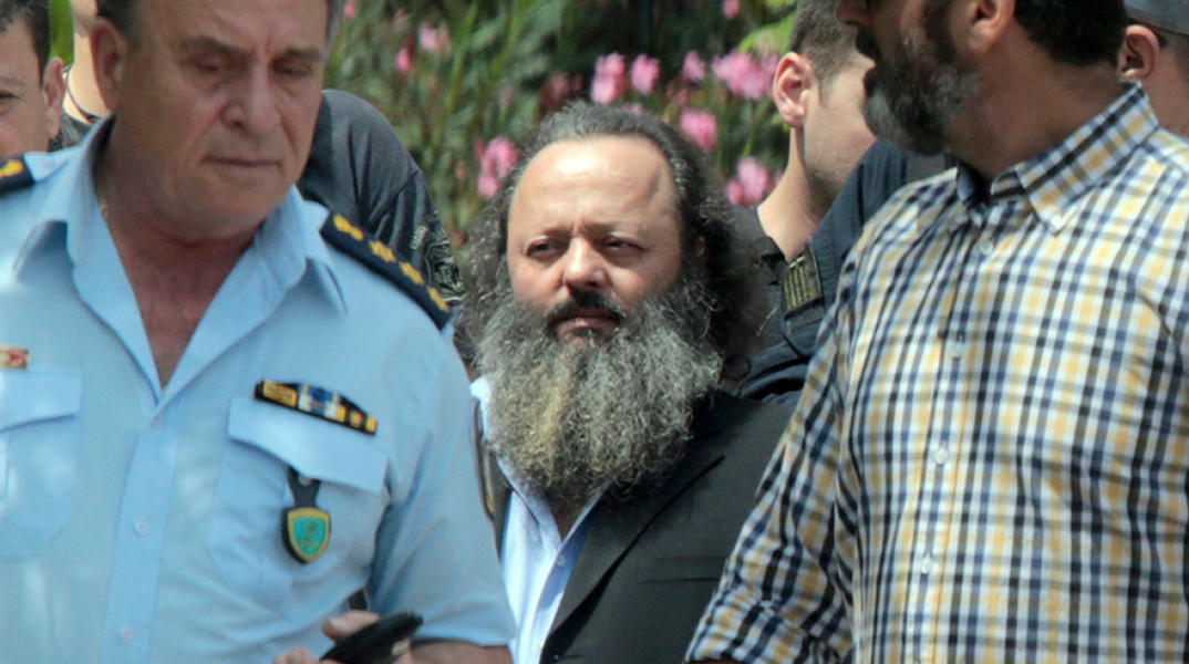 Αρτέμης Σώρρας 