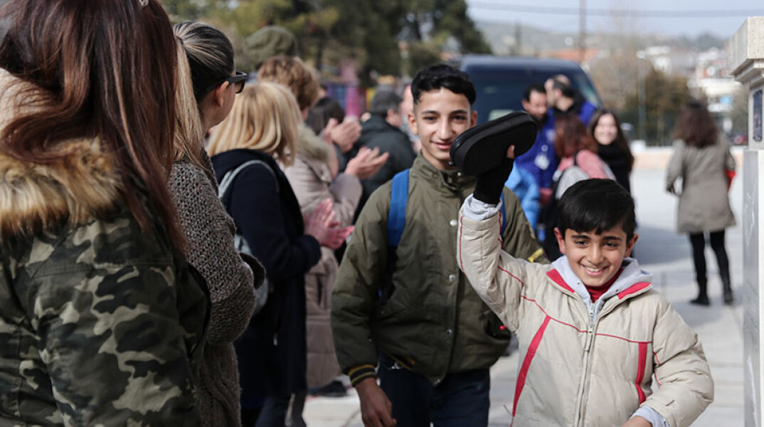 Προσφυγόπουλα σε σχολείο της Θεσσαλονίκης