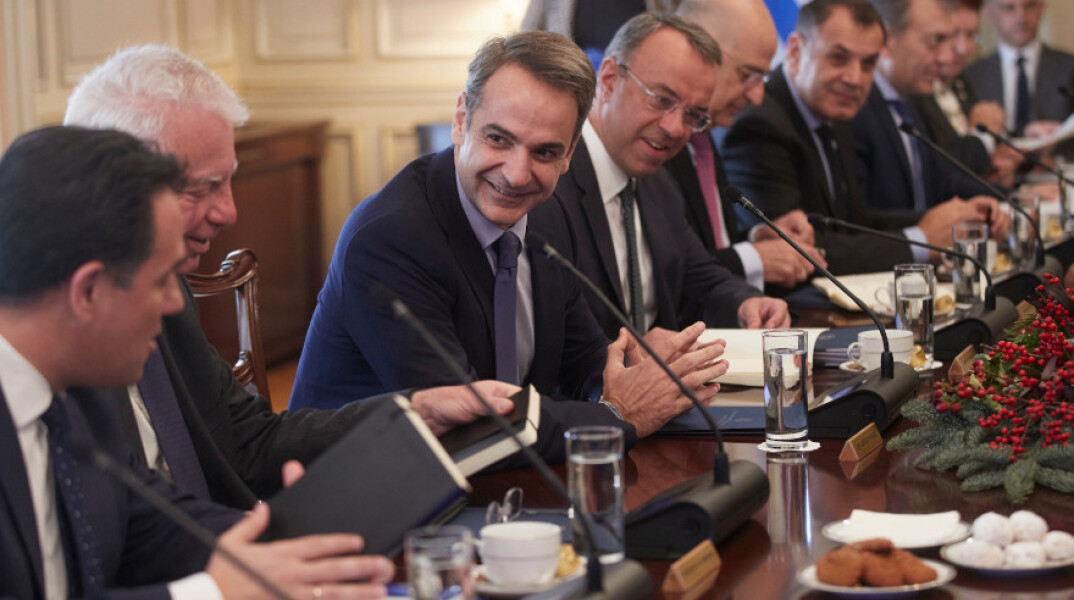 mitsotakis-ypourgiko89