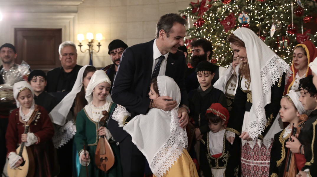 mitsotakis-kalanta-maximou