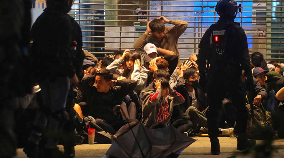 Πρωτοχρονιά με συλλήψεις στο Χονγκ Κονγκ