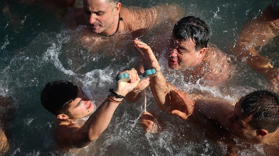 Αγιασμός υδάτων στην Κρήτη 