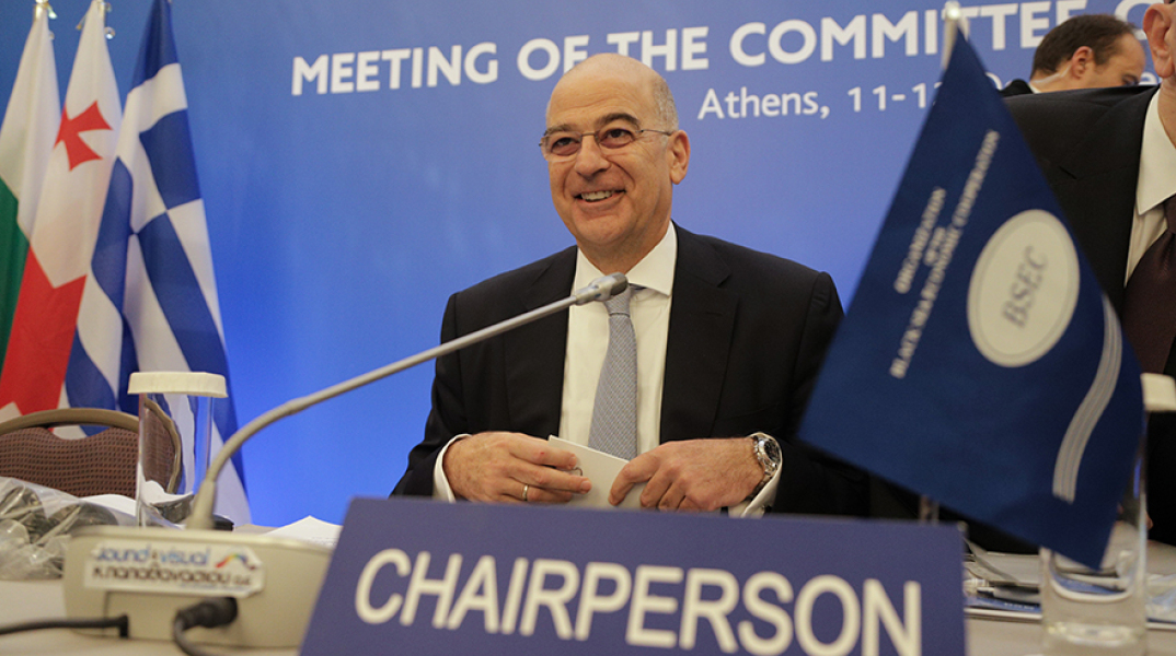 Νίκος Δένδιας 