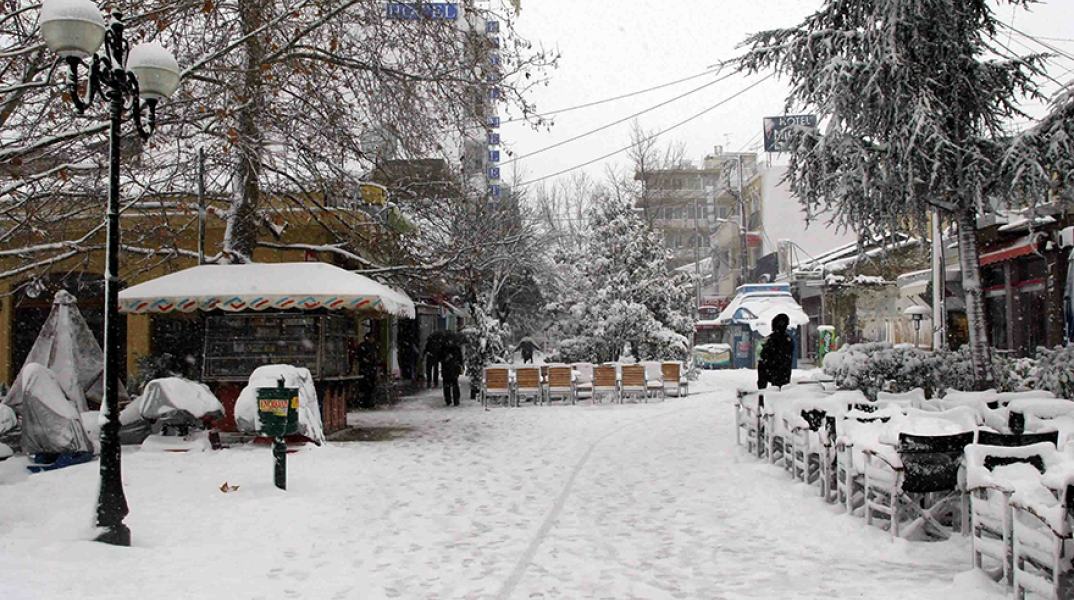 Χιονισμένη Θήβα 