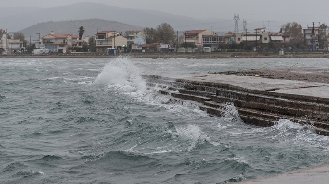 Ο «Ηφαιστίων» στην Εύβοια