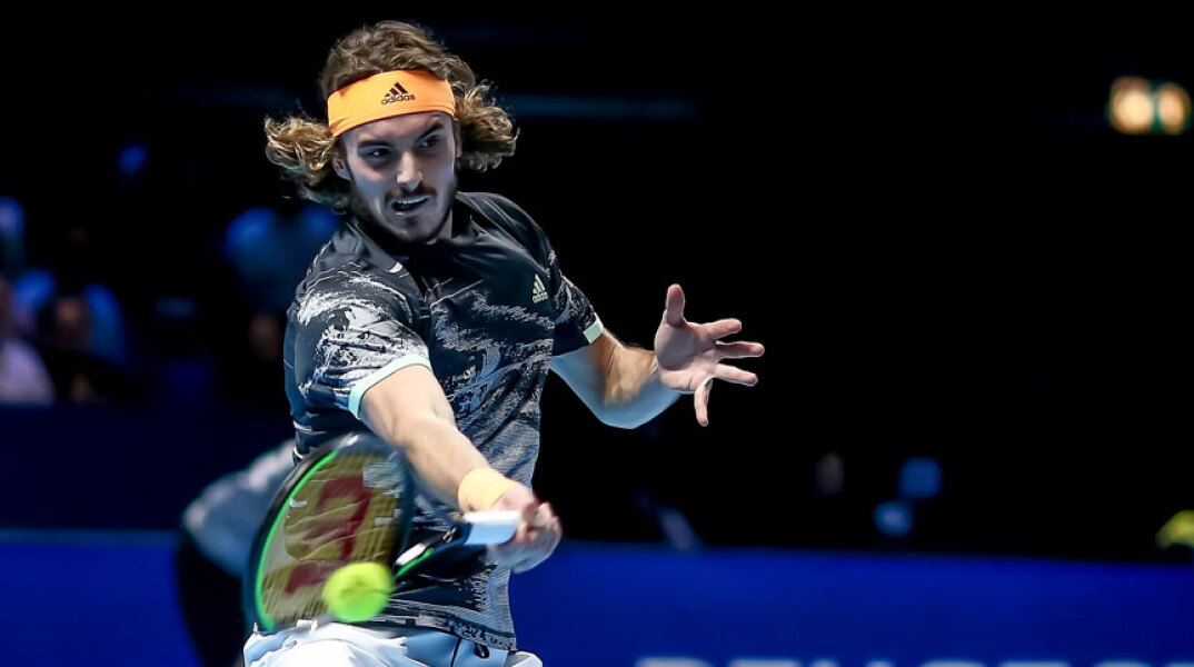 tsitsipas3.jpg