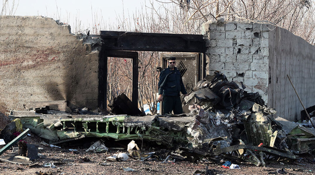 Συντριβή ουκρανικού Boeing λίγο μετά την απογείωσή του στην Τεχεράνη