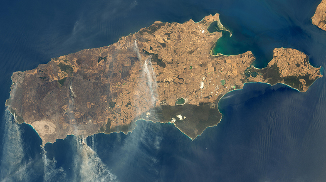 Δορυφορική εικόνα των πύρινων μετώπων της Αυστραλίας 