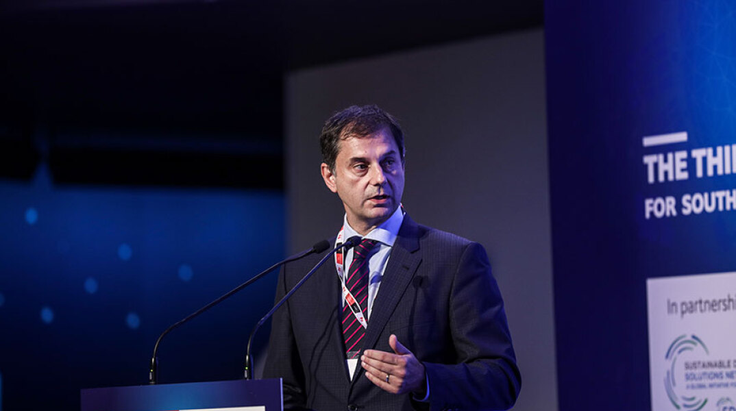 Χάρης Θεοχάρης