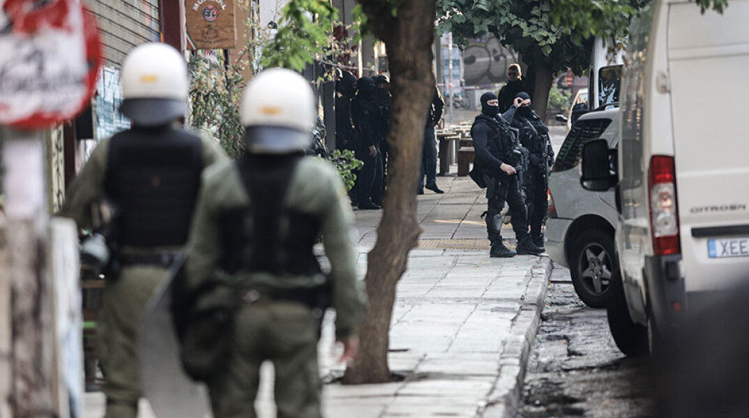 Αστυνομική επιχείρηση στα Εξάρχεια