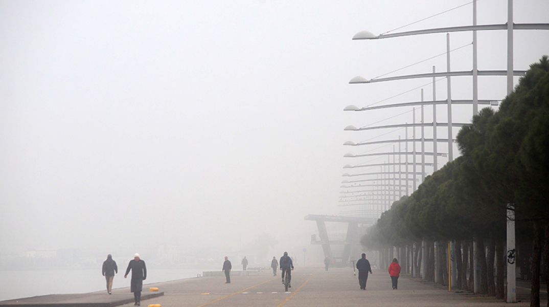 Πυκνή ομίχλη στη Θεσσαλονίκη