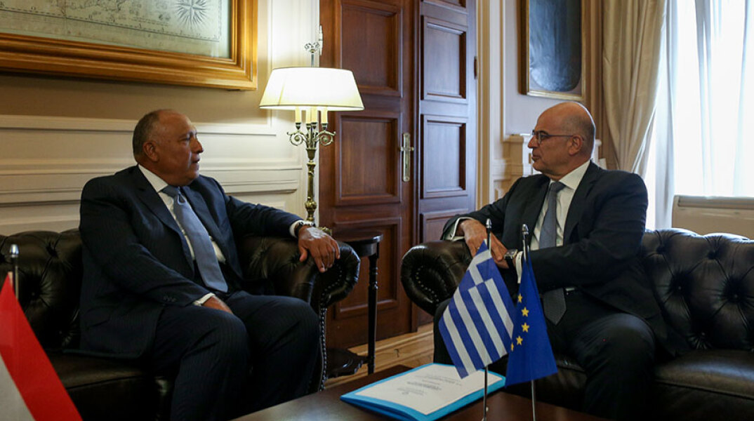 Σουκρι - Δένδια