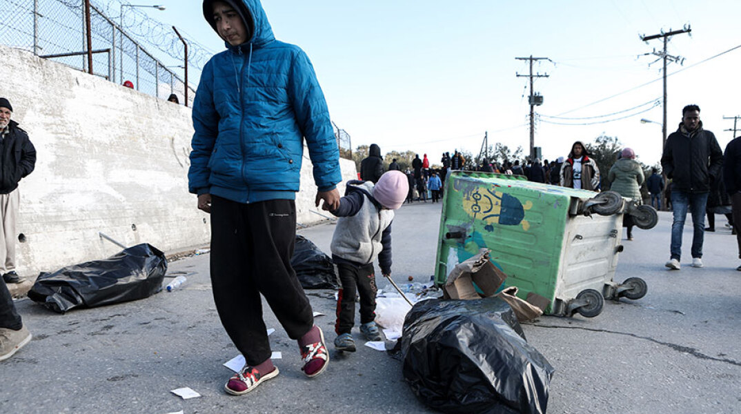 Καταυλισμός προσφύγων και μεταναστών στη Μόρια