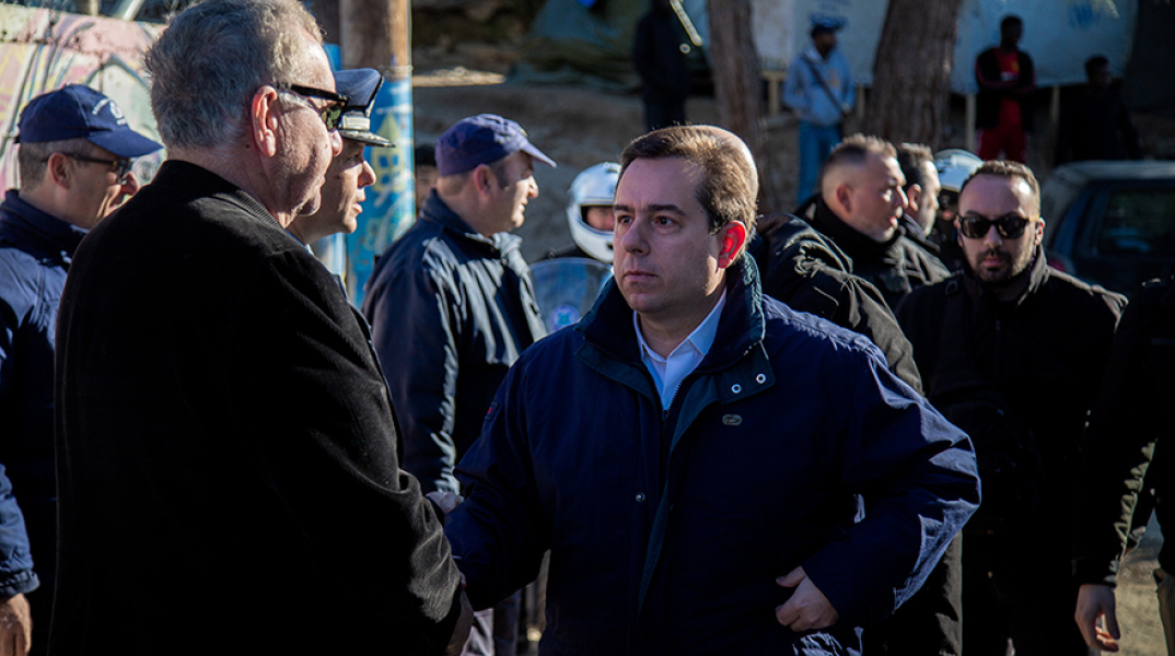 Νότης Μηταράκης στο ΚΥΤ της Σάμου