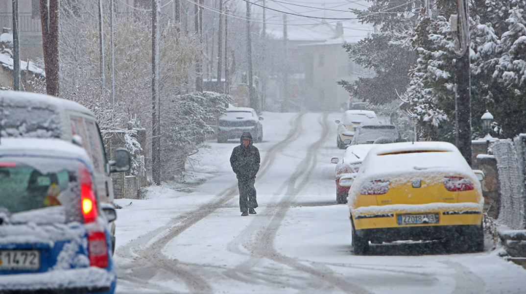 Χιόνια στα προάστια της Θεσσαλονίκης
