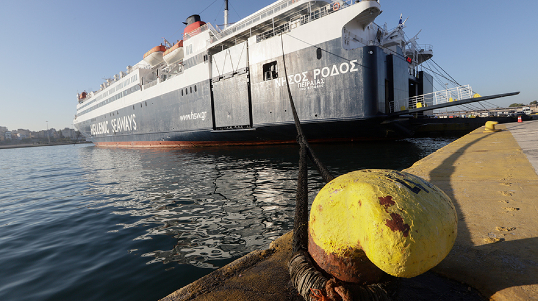 Απεργία στο λιμάνι του Πειραιά 