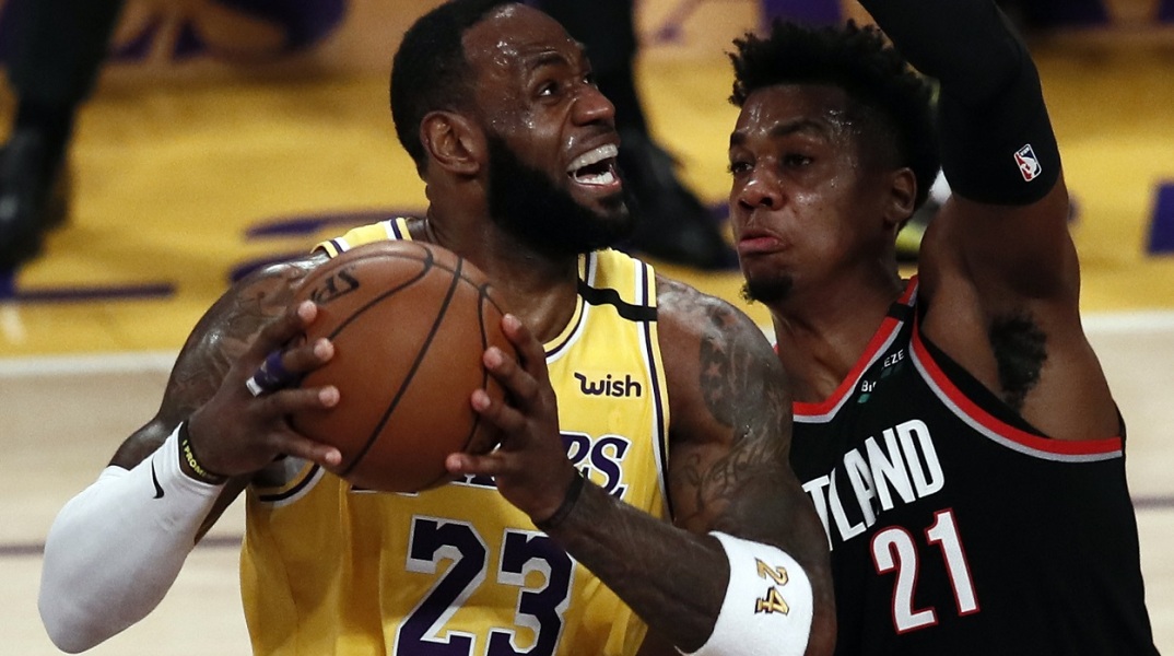 Λεμπρόν Τζέιμς Κόμπε Μπράιαντ