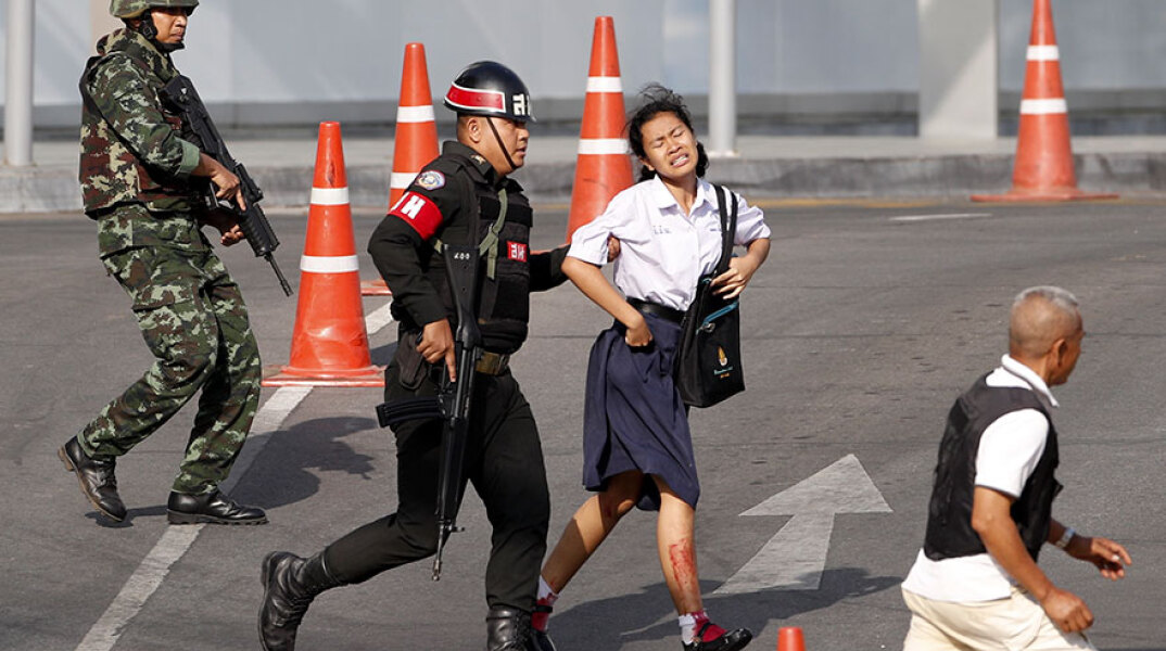 Φονικό σε εμπορικό κέντρο στην Ταϊλάνδη