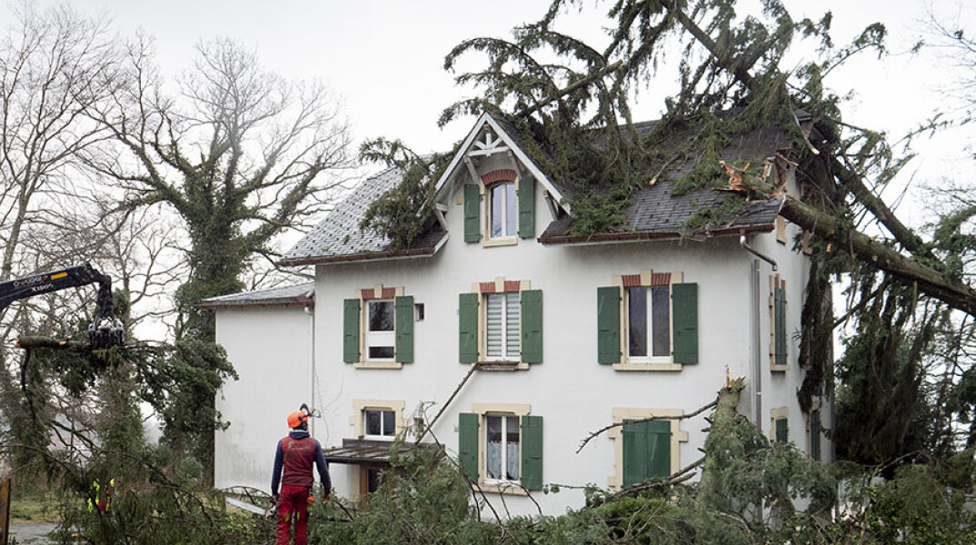 Καταστροφές από την καταιγίδα Κιάρα στην Ευρώπη
