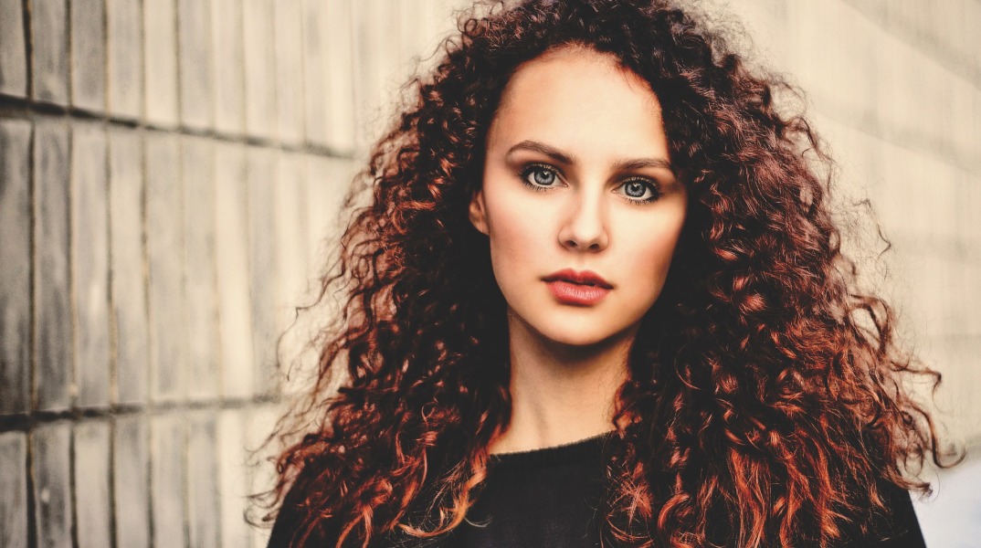 Πώς το υαλουρονικό νέας γενιάς βελτιώνει θεαματικά το πρόσωπο