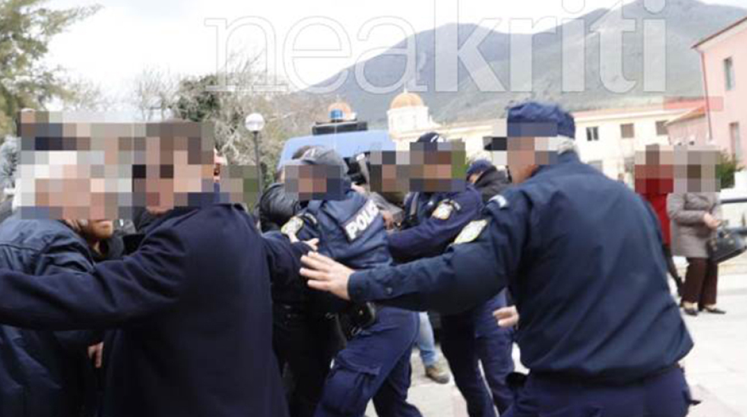 Ένταση στα δικαστήρια της Νεάπολης στην Κρήτη