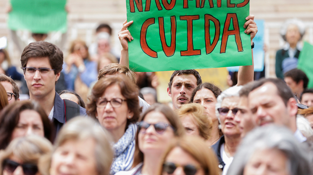 Διαδήλωση κατά της ευθανασίας στην Πορτογαλία