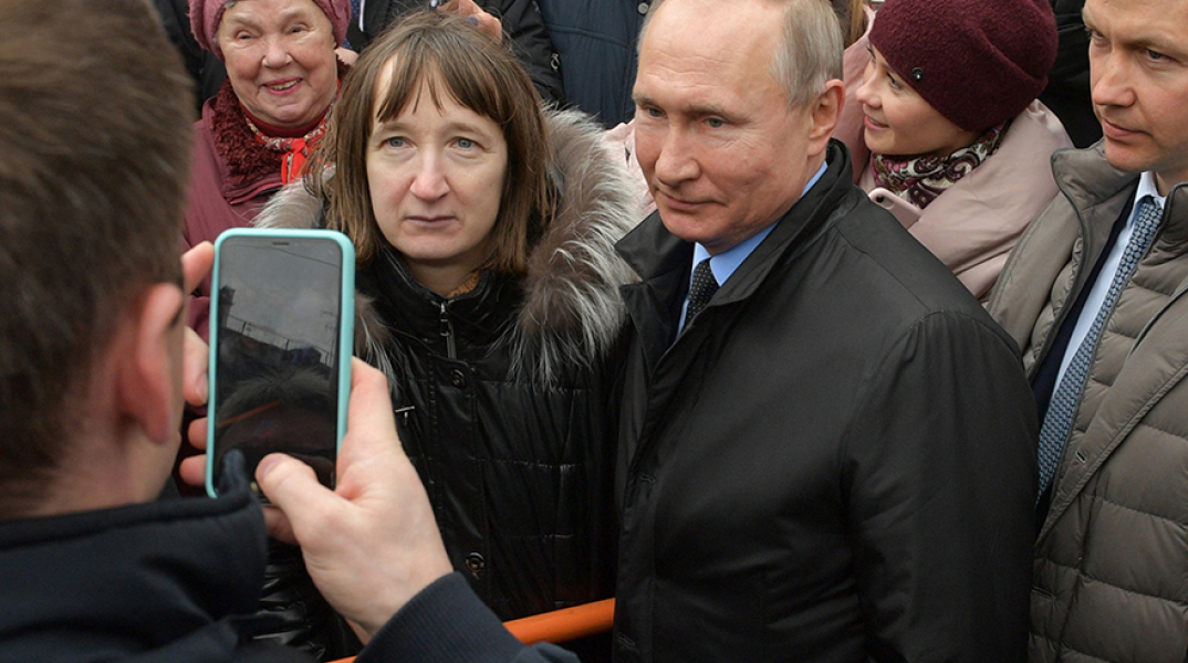 Ο Βλαντιμίρ Πούτιν σήμερα στην Αγία Πετρούπολη 