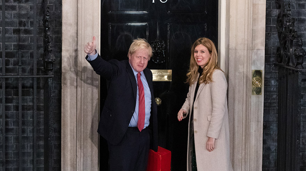 Μπόρις Τζόνσον και Κάρι Σίμοντς περιμένουν μωρό 