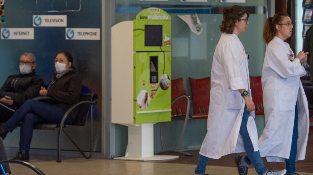 Μέτρα κατά του κορωνοϊού στο Πανεπιστημιακό Νοσοκομείο Pellegrin στη Γαλλία