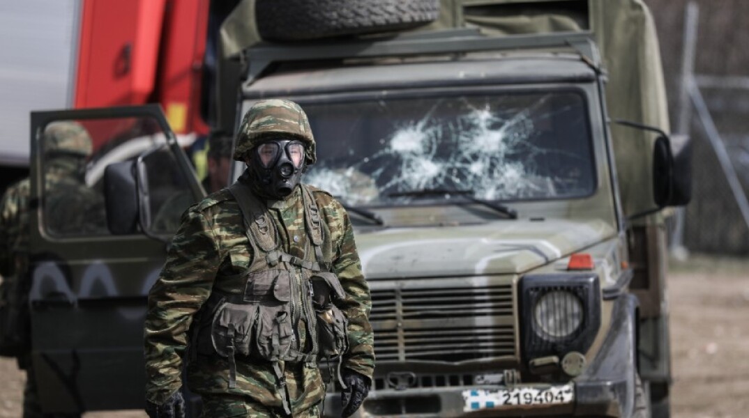 Η Ελλάδα ενισχύει τη φύλαξη των συνόρων στον Έβρο - Σε συνεχή επιφυλακή συνοριοφύλακες, στρατός και αστυνομία