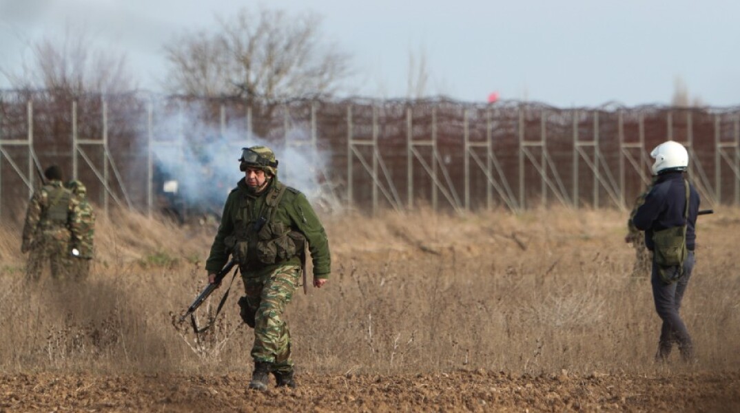 Επεισόδια στις Καστανιές Έβρου με πρόσφυγες που επιχειρούν να περάσουν στην Ελλάδα 