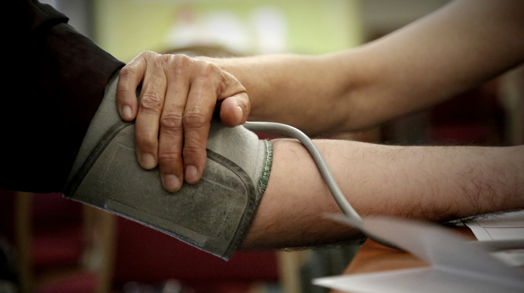 Νέος κορωνοϊός: Μένουμε ψύχραιμοι - Δίνουμε αίμα!  