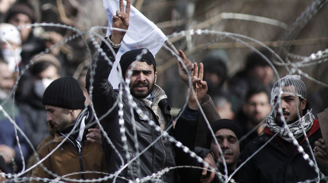 Έβρος - πρόσφυγες - μετανάστες 