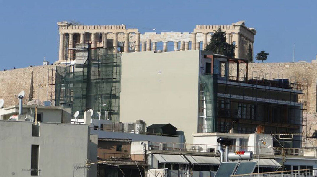 Η ΕΛΛΕΤ ζητά την άμεση απόφαση του ΥΠΕΝ για παράταση της αναστολής έκδοσης οικοδομικών αδειών στην Ακρόπολη