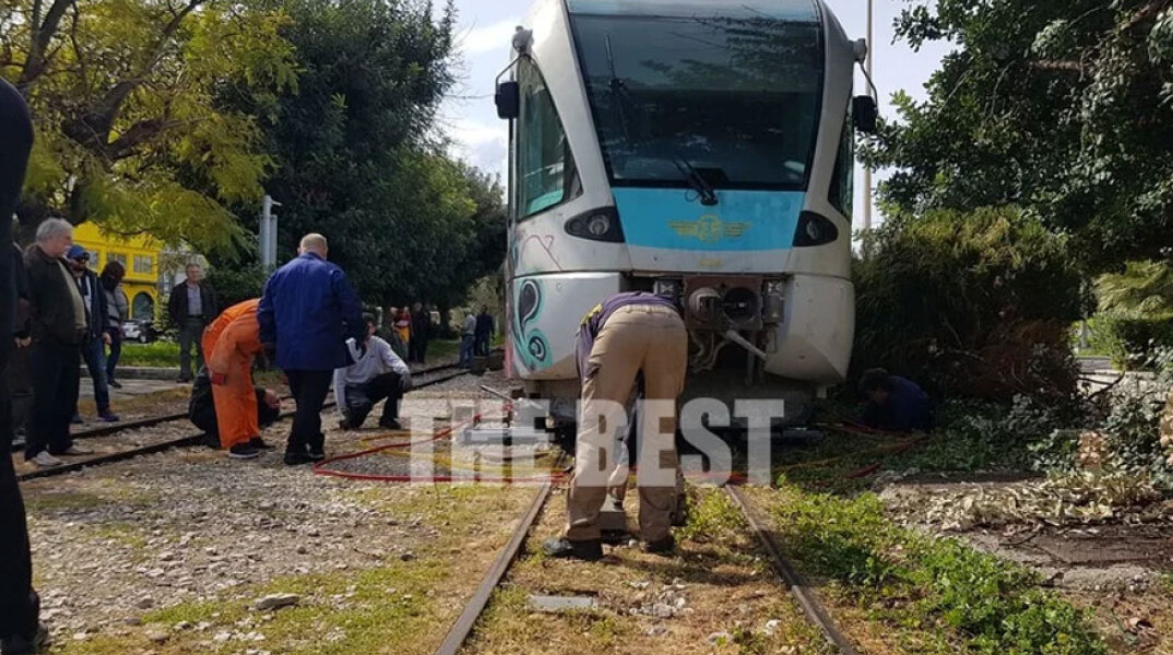 Βαγόνι του Προαστιακού εκτροχιάστηκε στην Πάτρα