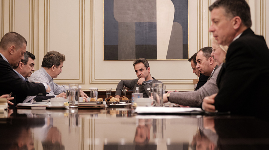 Σύσκεψη υπό τον Πρωθυπουργό Κυριάκο Μητσοτάκη για την αποτίμηση της κατάστασης στον Έβρο και τα νησιά