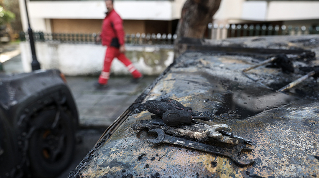 Εμπρησμοί αυτοκινήτων