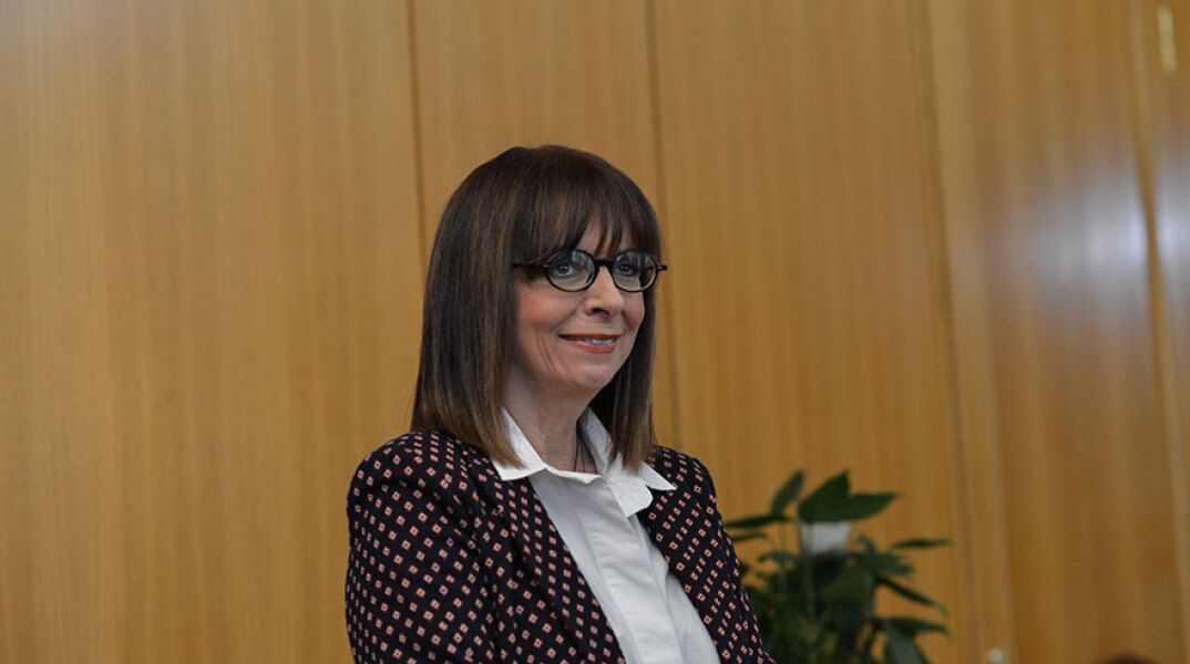 Αικατερίνη Σακελλαροπούλου 