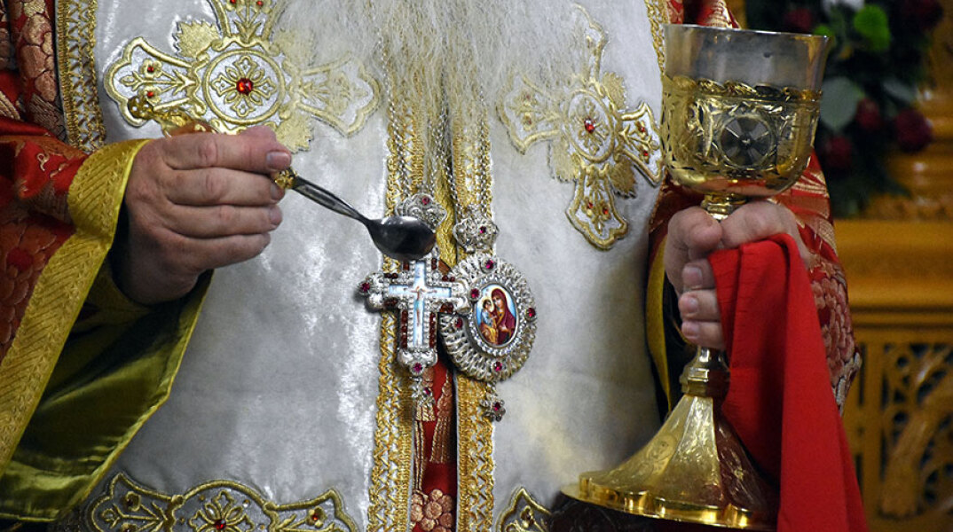 Κορωνοϊός και Θεία Κοινωνία