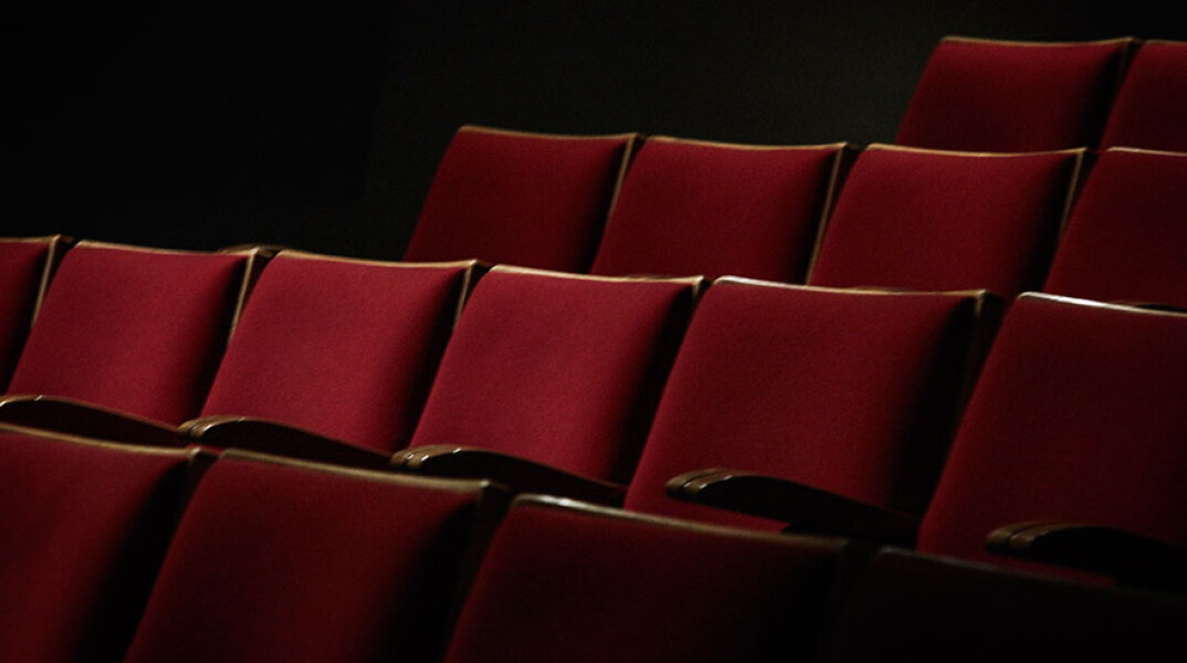 Τεράστια πτώση στα εισιτήρια των κινηματογράφων λόγω κορωνοϊού